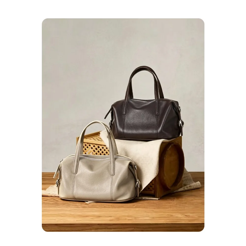 Vintage 2026 Large Capacity Fashion Shoulder Casual Daily Simple Cowhide Crossbody Versatile Texture Unique Commuter Women's Bag