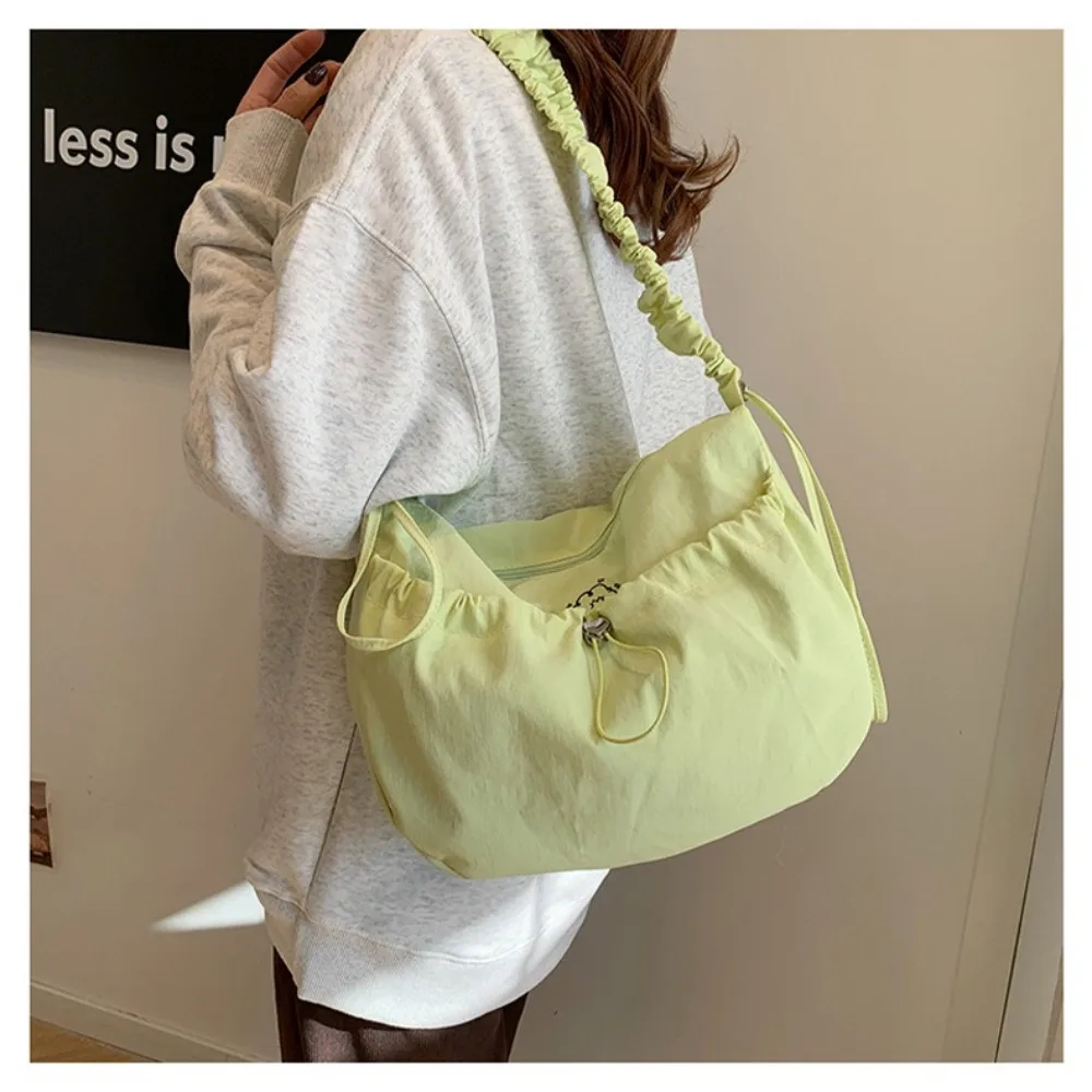 Модная нейлоновая плиссированная сумка на плечо, однотонная сумка через плечо большой вместимости на шнурке, легкая большая сумка в корейском стиле для путешествий