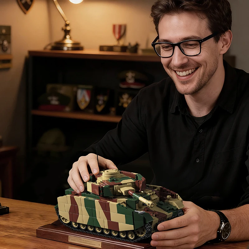 DIY MOC Military Army Main Panzer IV H Heavy Tank Battle Soldier Building Blocks Bricks Set For Adult Gifts Armored Vehicle view 3
