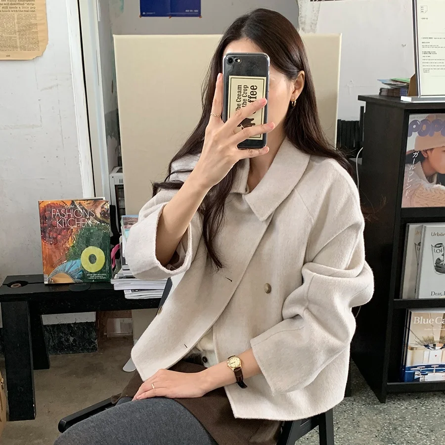 Chic Retro Turn-down Collar Double-breasted Short Casual Woolen Coat for Women Commute Style Other Fabric Polyester Fiber