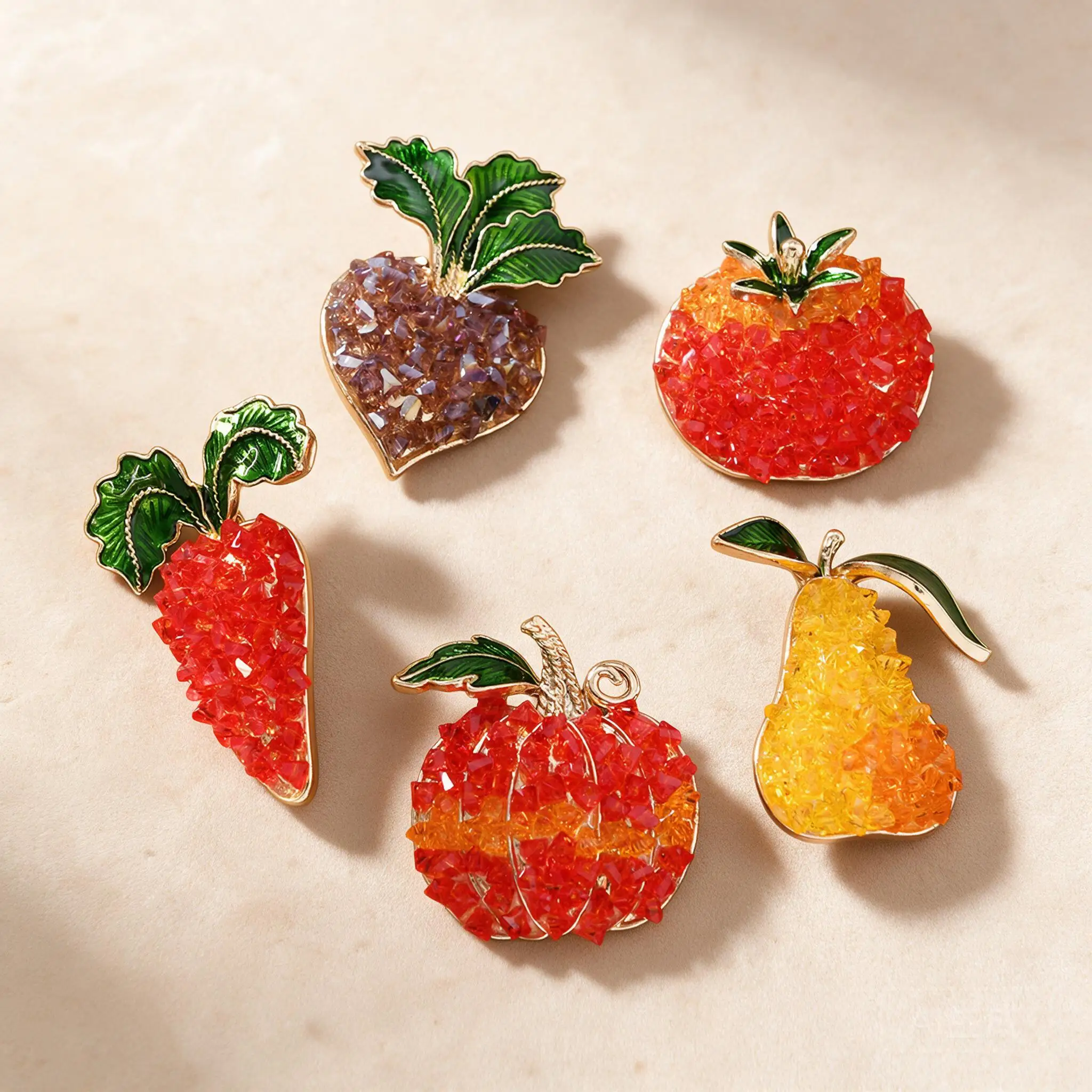 Shiny Crushed Crystal Fruit Vegetable Brooch Pins Pear Radish Carrot Tomato Pumpkin Cute Lapel Pins For Clothes Scarf Bag Decor