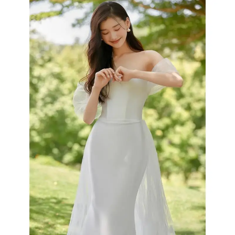 French Light Wedding Dress With Satin Surface Simple And Luxurious Strapless Fishtail And Small Tail For Outdoor Use Customized