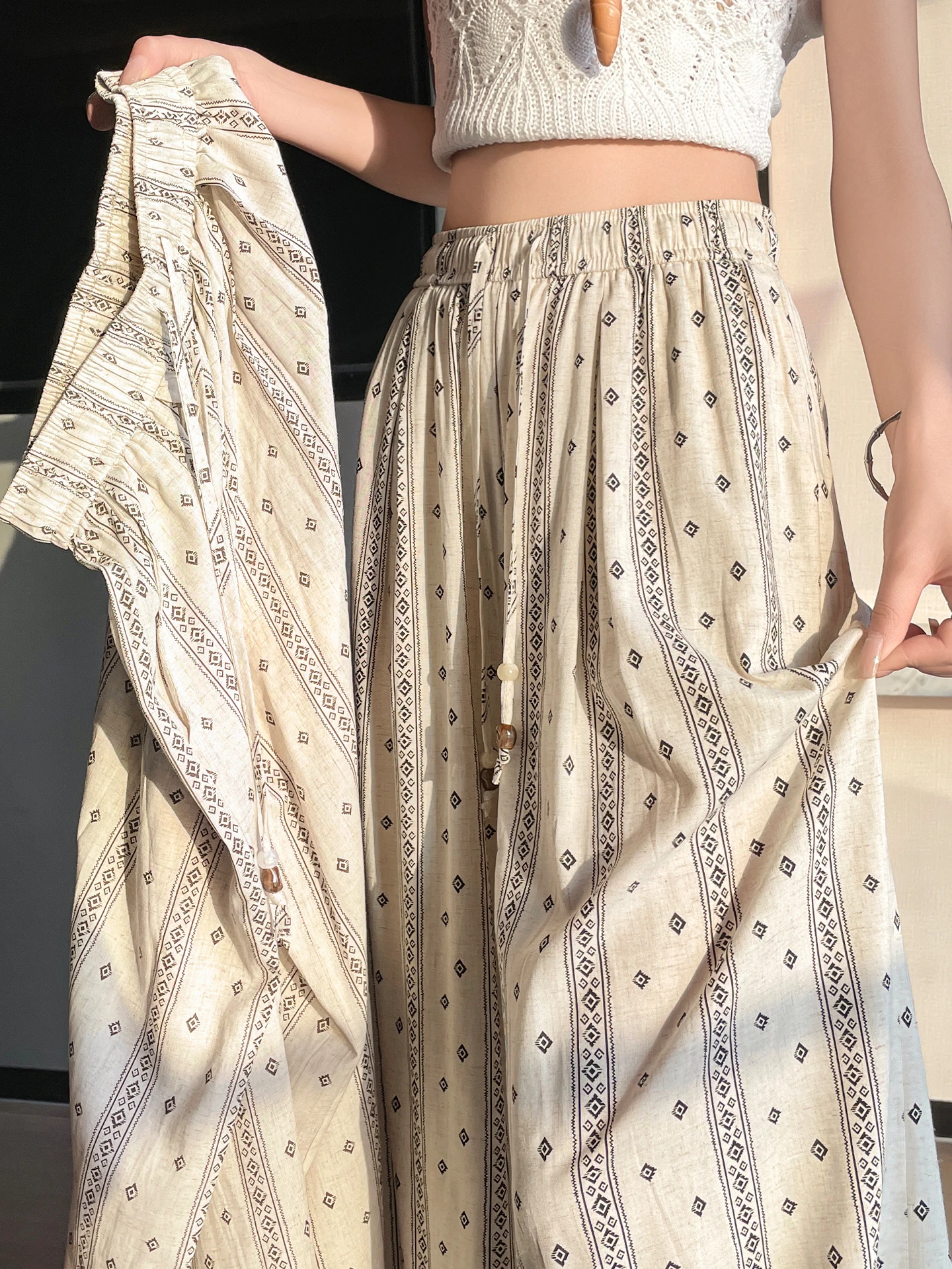 

Ladies Summer New Style Loose Wide Leg Pants Ice Silk Cotton Linen Thin Hanging Feeling Printed Casual Trousers High Waist El...