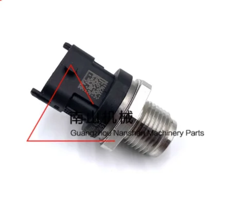 

For KOMATSU PC200-8 Fuel Common Rail Pressure Sensor PC220-8 PC210-8 PC240-8 Oil Pressure Sensor Excavator