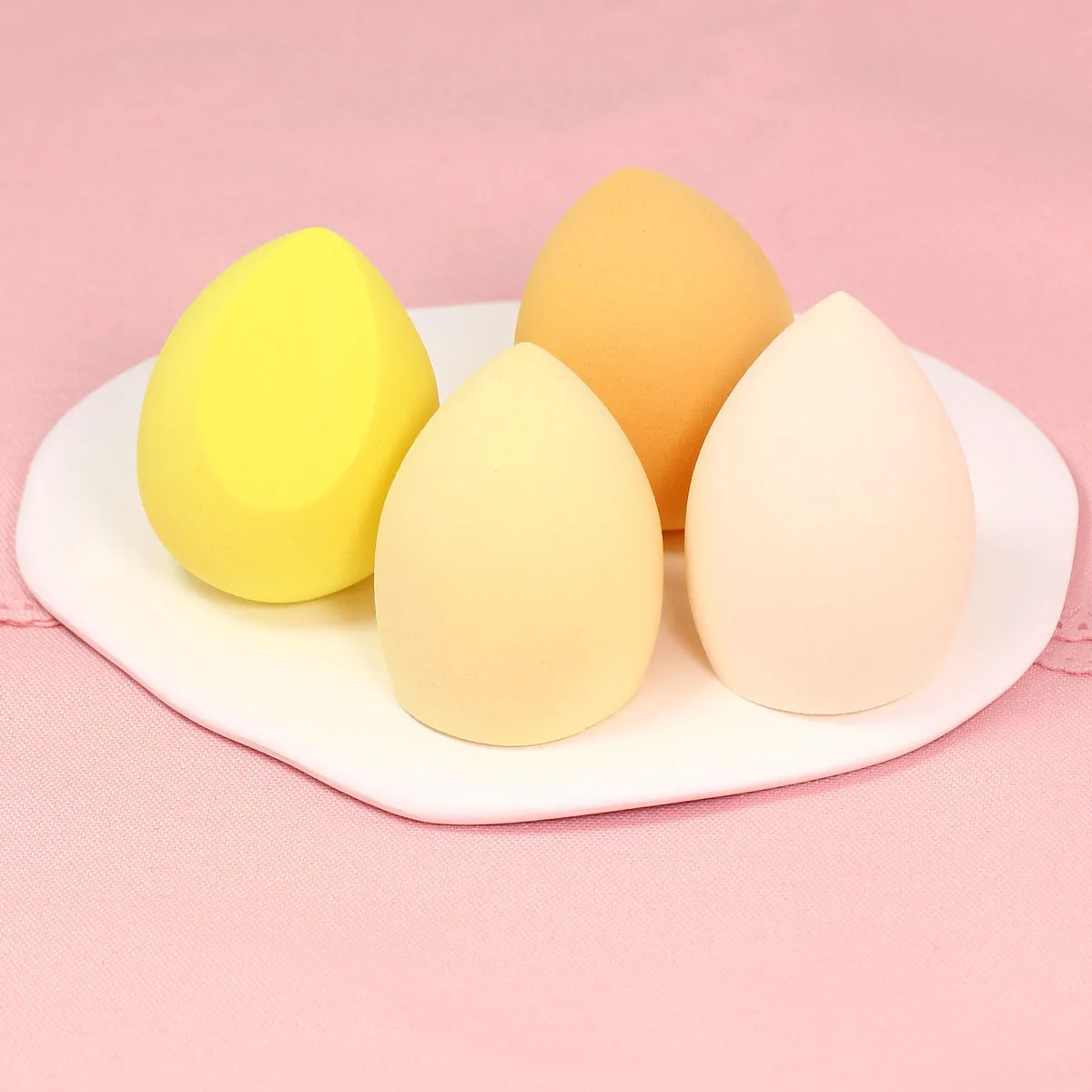 Éponge de maquillage pour fille, 4/8/16 pièces, poudre sèche et humide, outils de fond de teint combinés, boule cosmétique, bouffante de poudre, éponge coupée biseautée