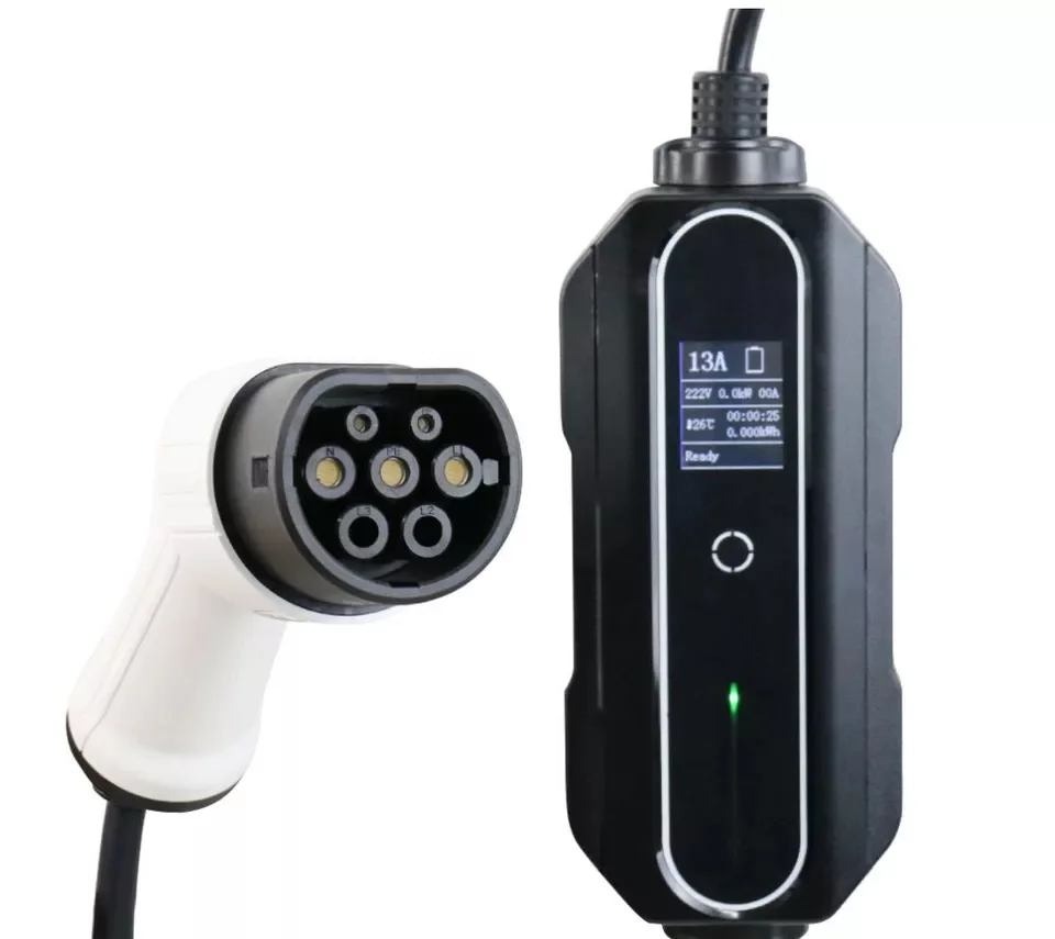 2026 Screen Display 16A AC Ev Charger 3.5KW 7kw Adjustable Current Portable Charger Electric Vehicle Car Type 2  Type1