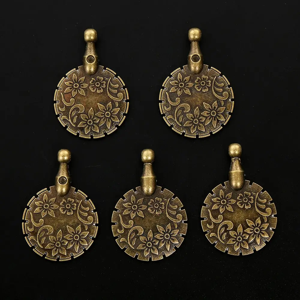 

Новые инструменты для вышивки крестиком, принадлежности для шитья, ножницы для обрезки ниток, резак для ниток, разделитель ниток, приспособление для обрезки.