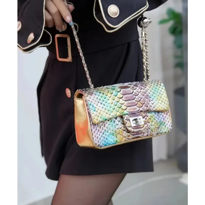 

Colorful Snake Patterned Leather Small Fragrance Chain Crossbody Bag, Small Capacity, Large Brand Single Shoulder Women's Bag