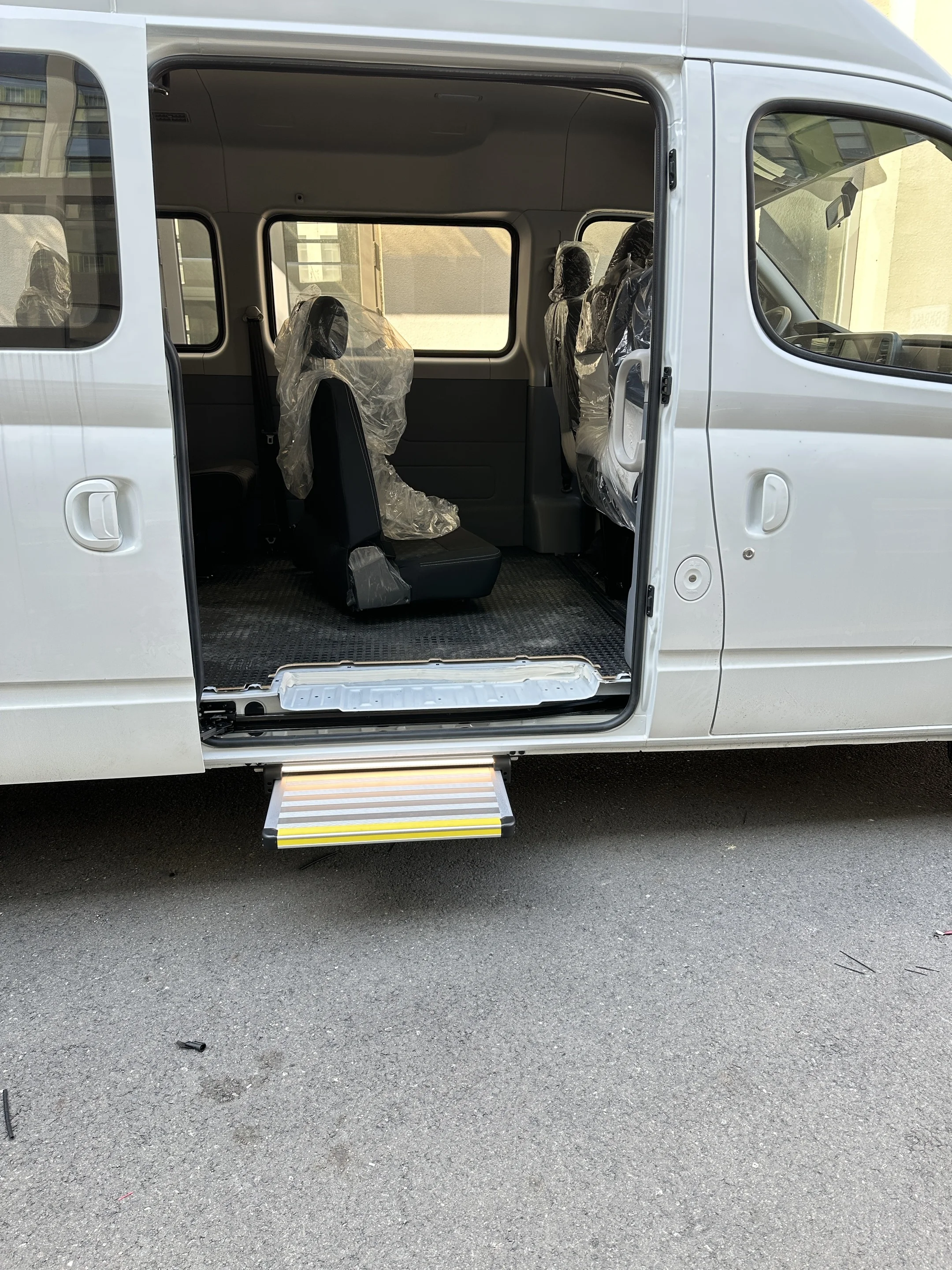 

Electric Auto Foot Step Pedals Accessory Car Design Action