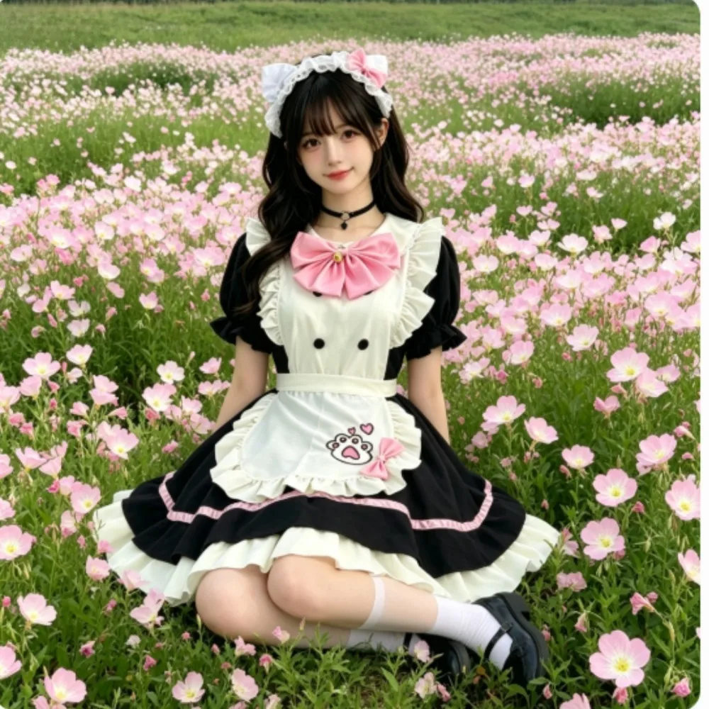 

Cute maid costume cosplay Lolita halloween girl, costume