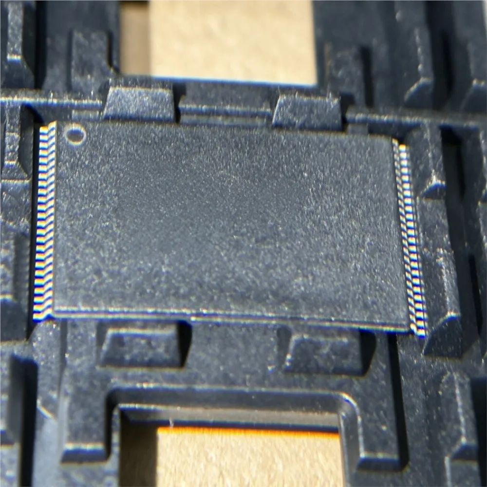 1-100PCS L7805CD2T L7805 L7805C2T MX29F100BTC-90 W11NK100Z STW11NK100Z HS50N06 HS50N06DA