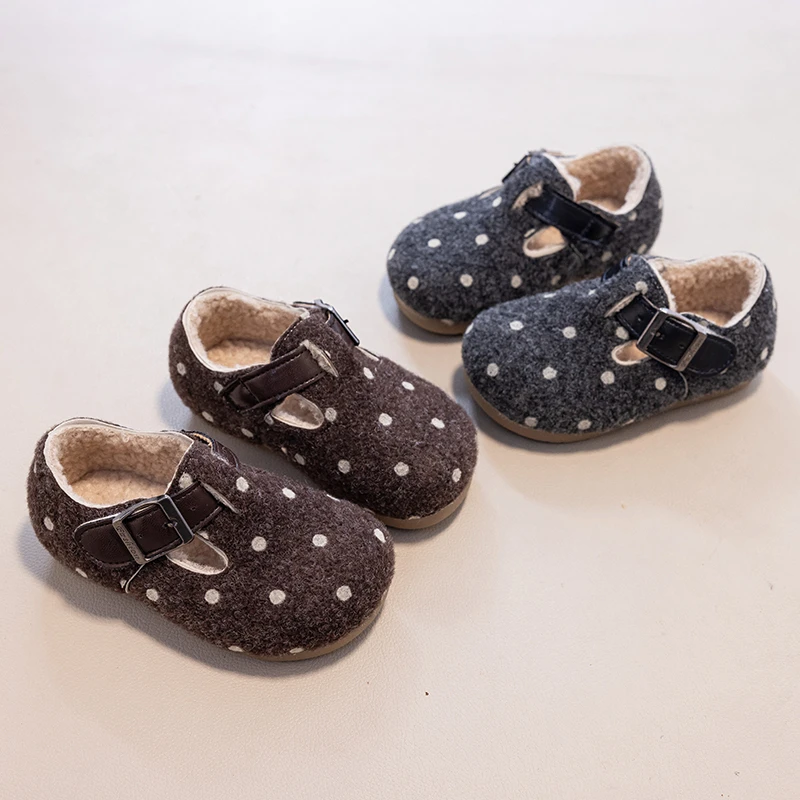 Kids Fleece Lined T Strap Shoes Toddler Polka Dot Single Hook and Loop Warm Felt Autumn Winter Walking Shoes for Boys Girls