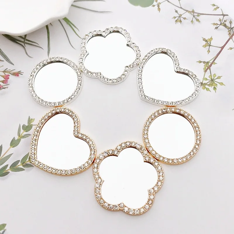 Cute Heart Flower Pattern Mirrors Mini Round Makeup Mirrors Portable Folding Pocket Mirrors Travel Accessories