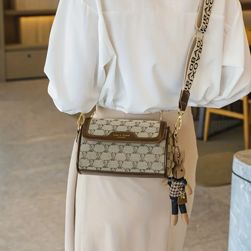 Magnetic Bear Print Crossbody Bag - Chic Faux Leather with Durable Lining, Fashionable & Versatile for Every Day