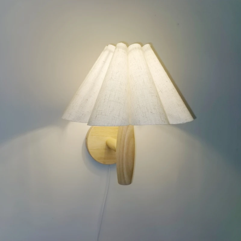 Natural Wood Color Wooden Wall Lamp, Petal Lamp, Corridor, Balcony, Hallway, Door, Nordic Style, Medieval Style, Pleated Lamp, Creative Fan-Shaped