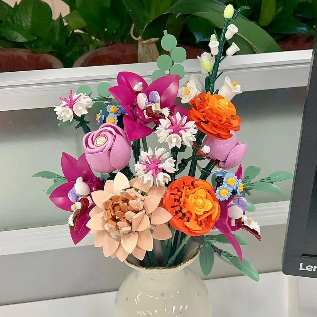 

Building Blocks Valentine's Day Gift for Women/Men,for Home Decor Gifts for Anniversary 968PC Romantic Rose Flower Bouquet