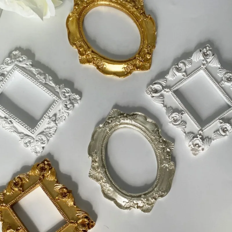 Mini Gold Small Photo Frame Shooting Props Ins Retro European Photo Frame Relief, Nail Art Earrings Posing Props