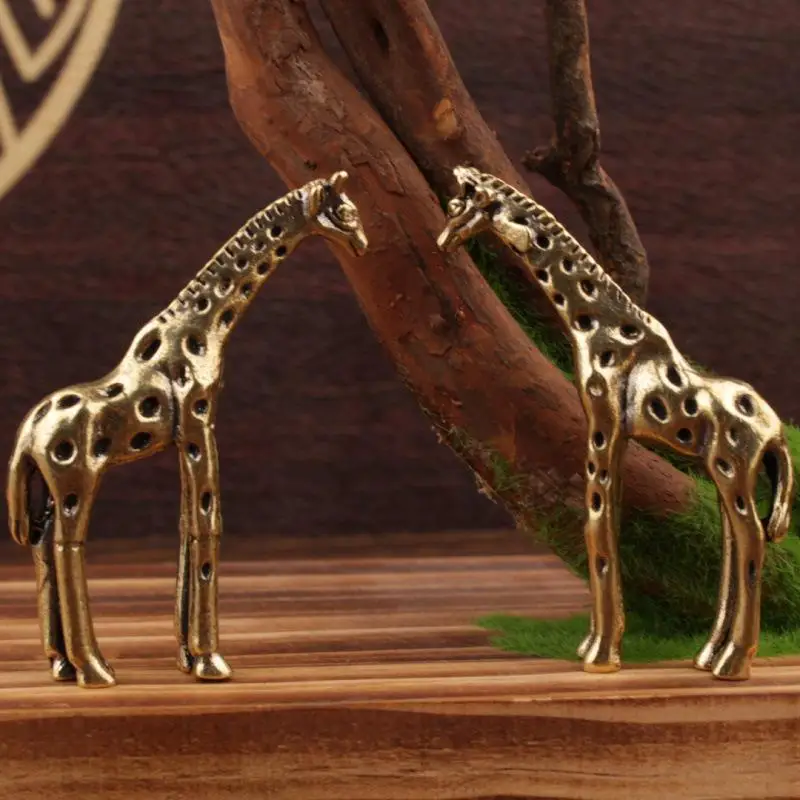 Vintage Brass Giraffe Ornament Office Desk Decor Tea Pet Mini Statue Home Decor Handicraft