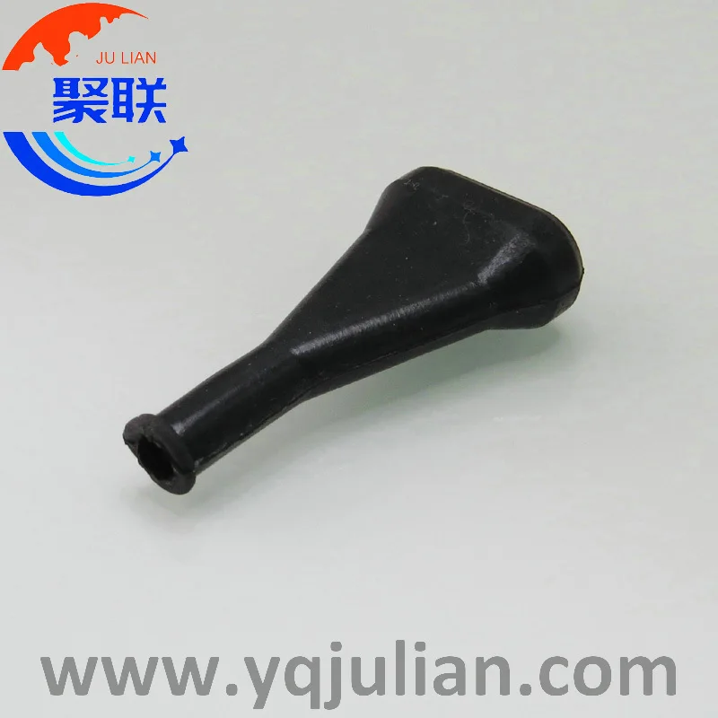 Auto 4pin rubber boot 1 280 703 023 rubber cover 1280703023 plug dust-proof sheath cover cap waterproof wiring connector