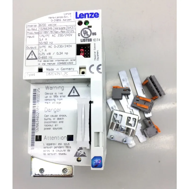 Original Lenze 8200 Vector E82EV371K2C E82EV251K2C