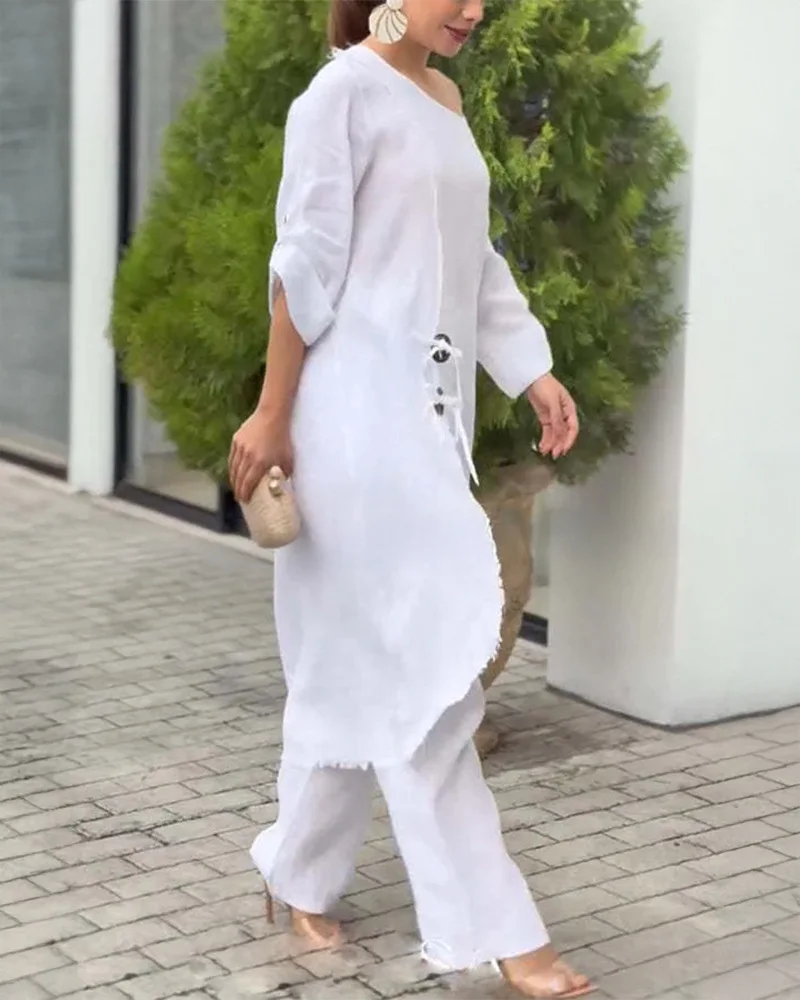 여성 2피스 세트 원숄더 버튼 장식 슬릿 프레이드 엣지 탑과 캐주얼 밴딩 와이드 레그 팬츠 세트