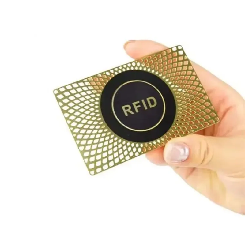 Comercio personalizado 2024, gran oferta, logotipo personalizado de fábrica, tarjeta de visita de Metal Nfc, tarjetas de Metal grabadas con láser, negocios de Metal en blanco