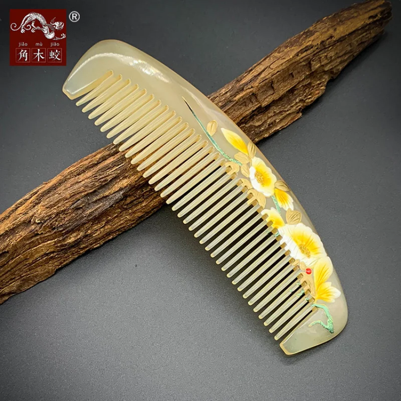 

Jiao Muguang: Лакированный гребень ручной работы в гуандунском стиле из овечьих рогов, в наличии