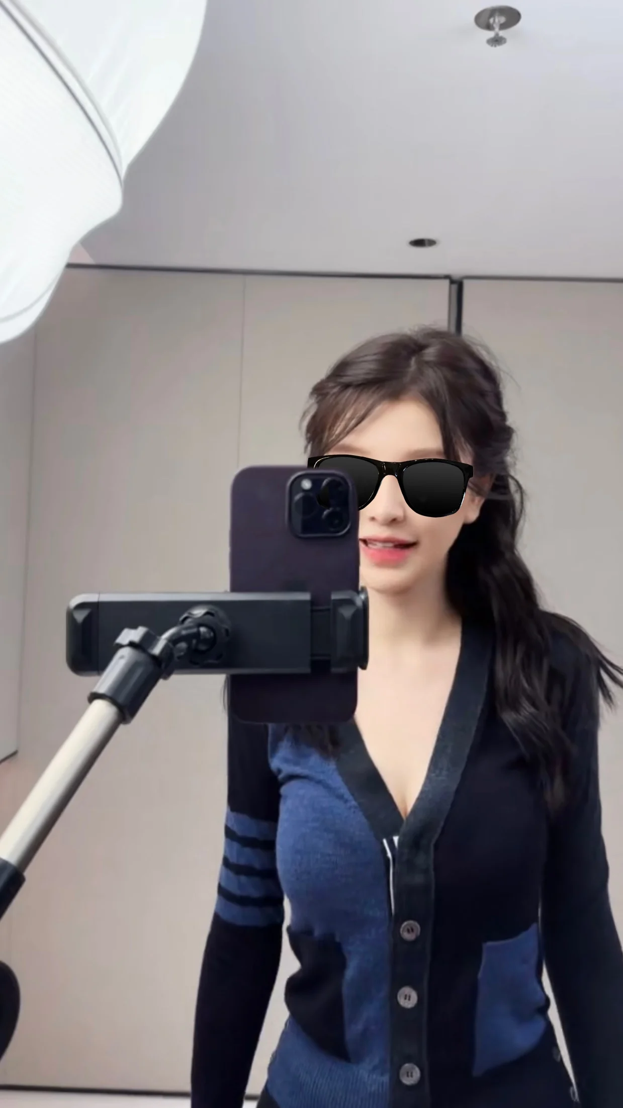 

Lovingu Thom Brow YBW5 Вязаный кардиган с V-образным вырезом, внутренняя одежда, осень 2023, длинная верхняя одежда обычной длины для поездок на работу