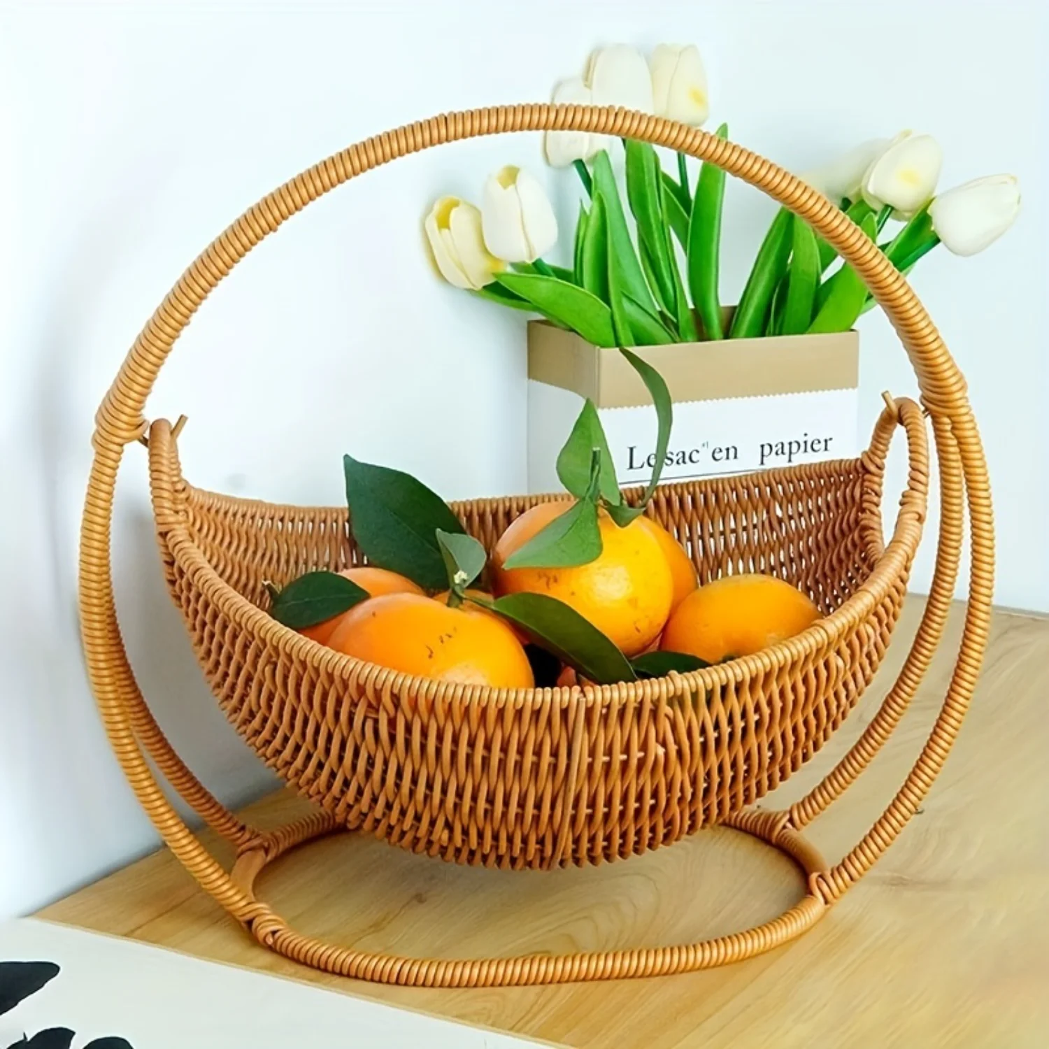 

Handcrafted Rattan Woven Single Snack Fruit Basket Bread Pan - Eco-Friendly Storage Solution for Kitchen or Dining Room.