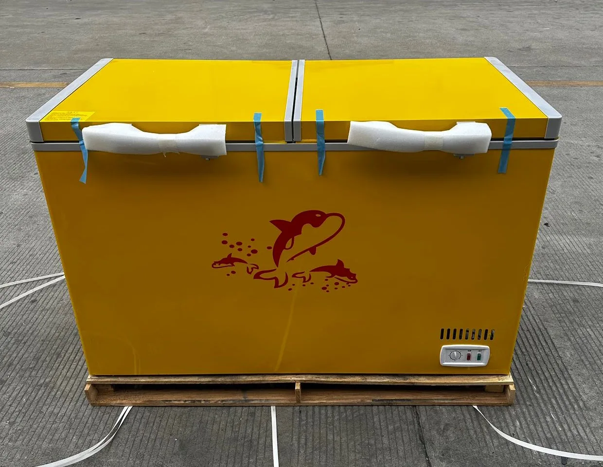 580L Commercial Fridge Big Chest Freezer Ice Cream Restaurant Cabinet Upright Chest Freezer for Frozen Food Storage Pro