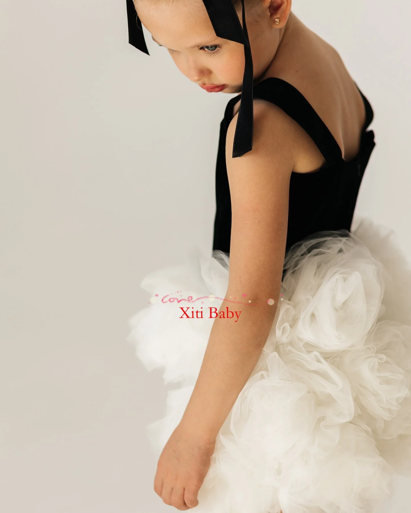 공주 A라인 미니 플라워 걸 드레스 민소매 러플 벨벳 스커트 소녀 파티 드레스 2025 아동 드레스 맞춤 제작