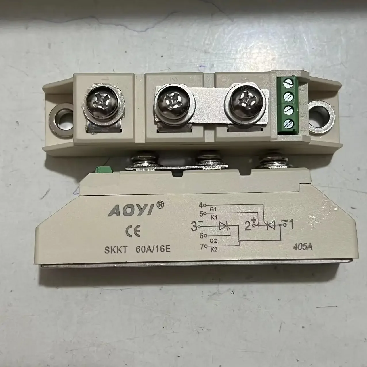 Solid State Relay SKKT-60A/16E SCR Biasa Thyristor Modul SKKT-60A/16E SKKT-30A/16E SKKT-90A/16E SKKT-20A/16E