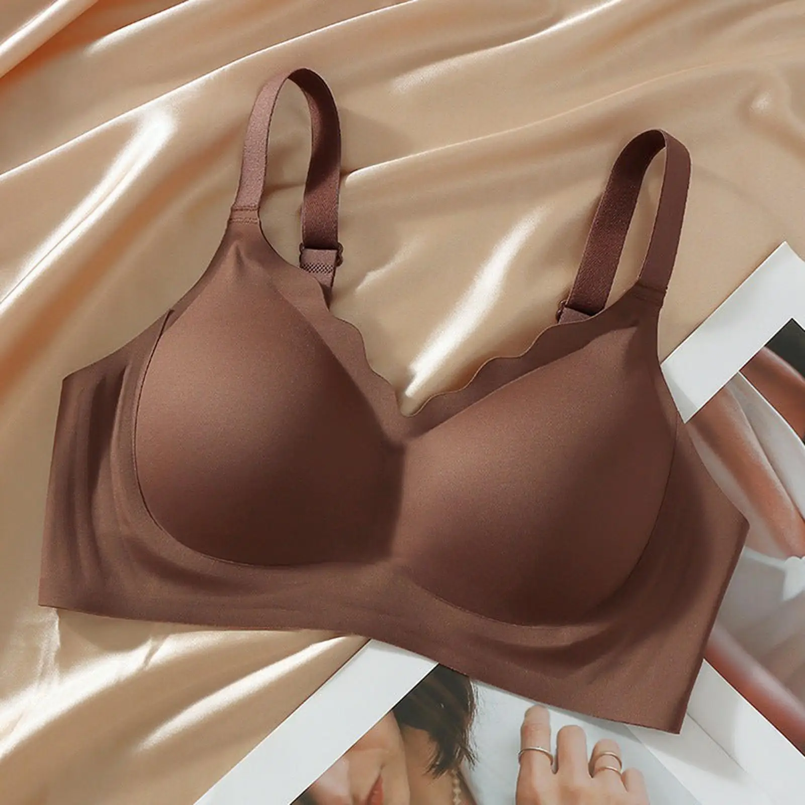 

Push Up Bras Seamless Everyday Underwear With Removable Pads Bras For Women Push Up For Dress Tshirt Party Wedding Beach