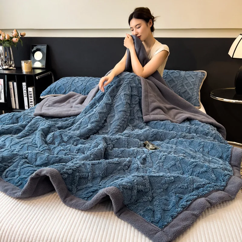 2025 جديد بلون تاف الصوف بطانية سميكة الراحة بطانية الحليب الصوف مكتب قيلولة المرجان الصوف بطانية ، لا المخدة #1