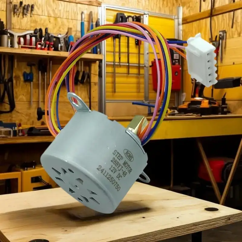 

Комплексный набор Arduino с платой драйвера ULN2003, 4-фазным шаговым двигателем 28BYJ48 и кабелем длиной 25 см.