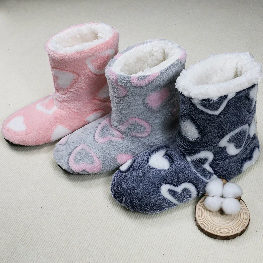 

Зимние теплые тапочки, женские домашние мягкие утолщенные красочные нескользящие женские тапочки до середины икры, носки-тапочки