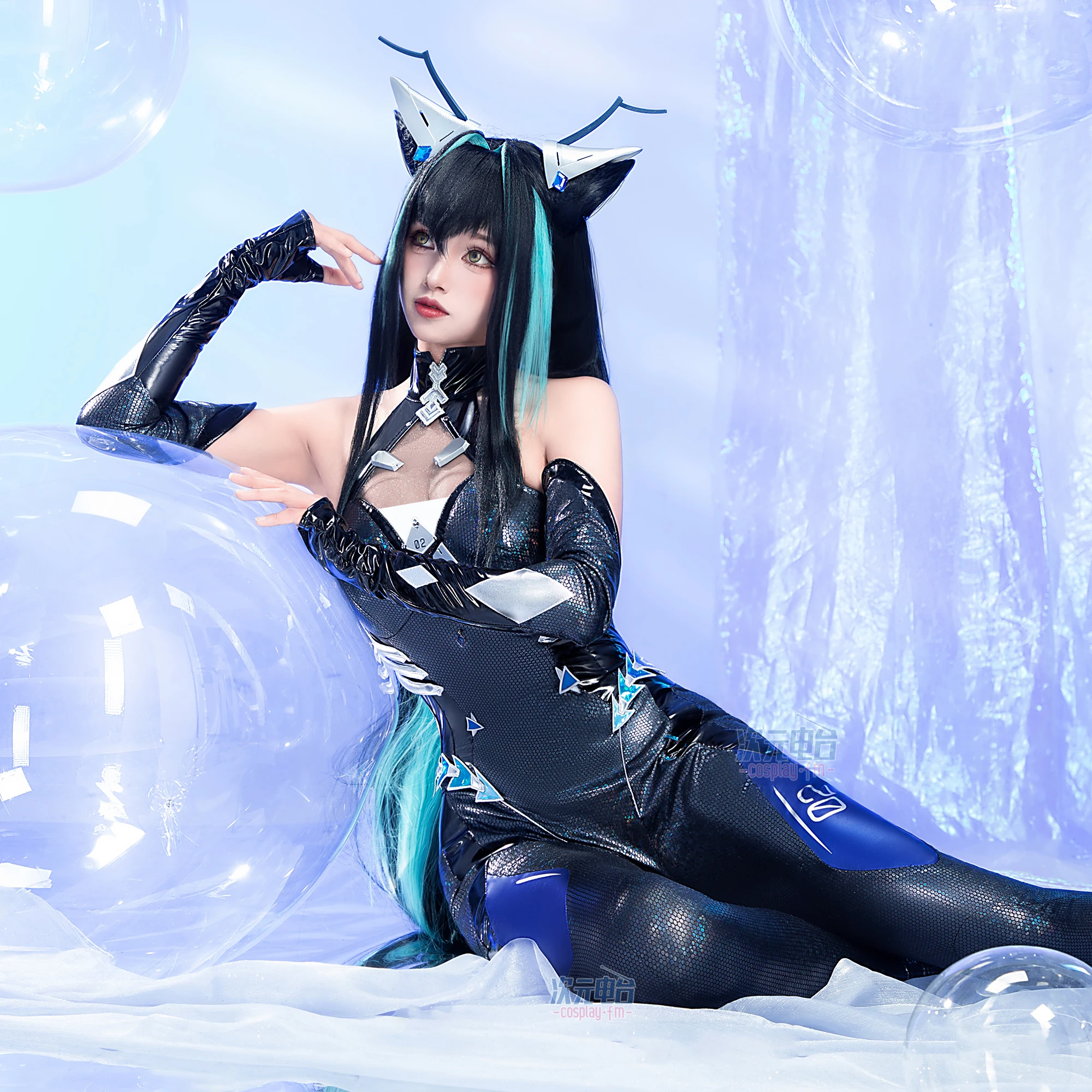 Jumpsuit Kulit Seksi Elastis dengan Headwear, Kostum Pesta Karnaval Halloween, Pakaian Anime Nikke Little Mermaid Cosplay untuk Wanita