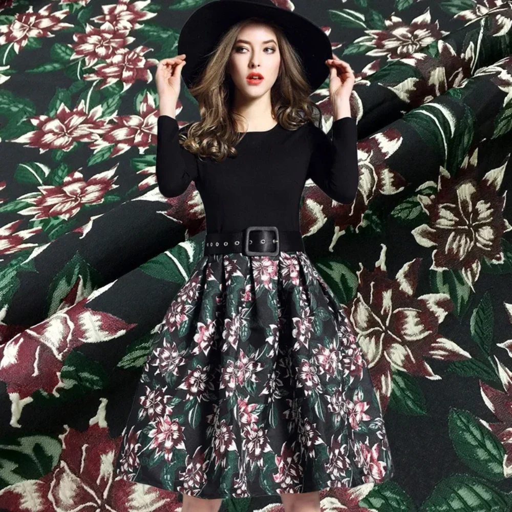 

Hot Sale Yarn-dyed Brocade Jacquard Fabric High-definition Puffy Dresses Embossed Clothing Sew Material by the Meter