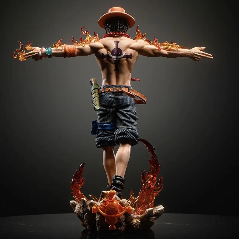 2025 Lx قطعة واحدة الآس انتشار الأسلحة الصليب أنيمي نموذج لجسم Gk تمثال الأولاد جمع سطح المكتب زينة زخرفية اللعب الهدايا