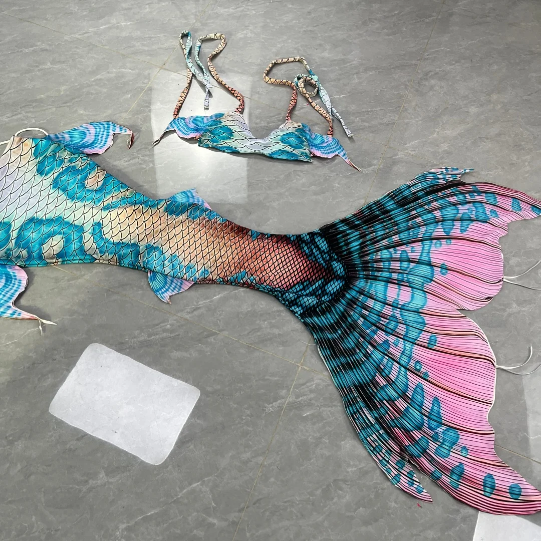 

Original European And American Design Adult Mermaid Tail, Multicolor High-Definition Shooting Mermaid Costume For Aquariums