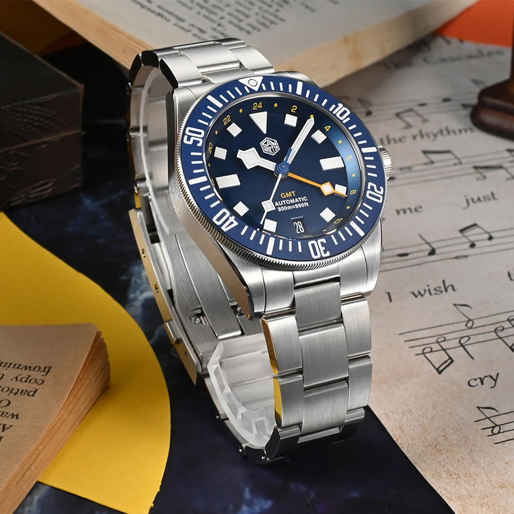 San Martin SN0121 39mm Dive Watch Luxury GMT NH34 Automatic Movement Machinery Watches 316L Sapphire Glass Ceramic Bezel