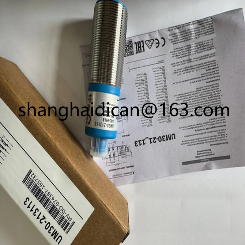 Authentieke naderingsschakelaar UB1000-18GM75-E23-V15