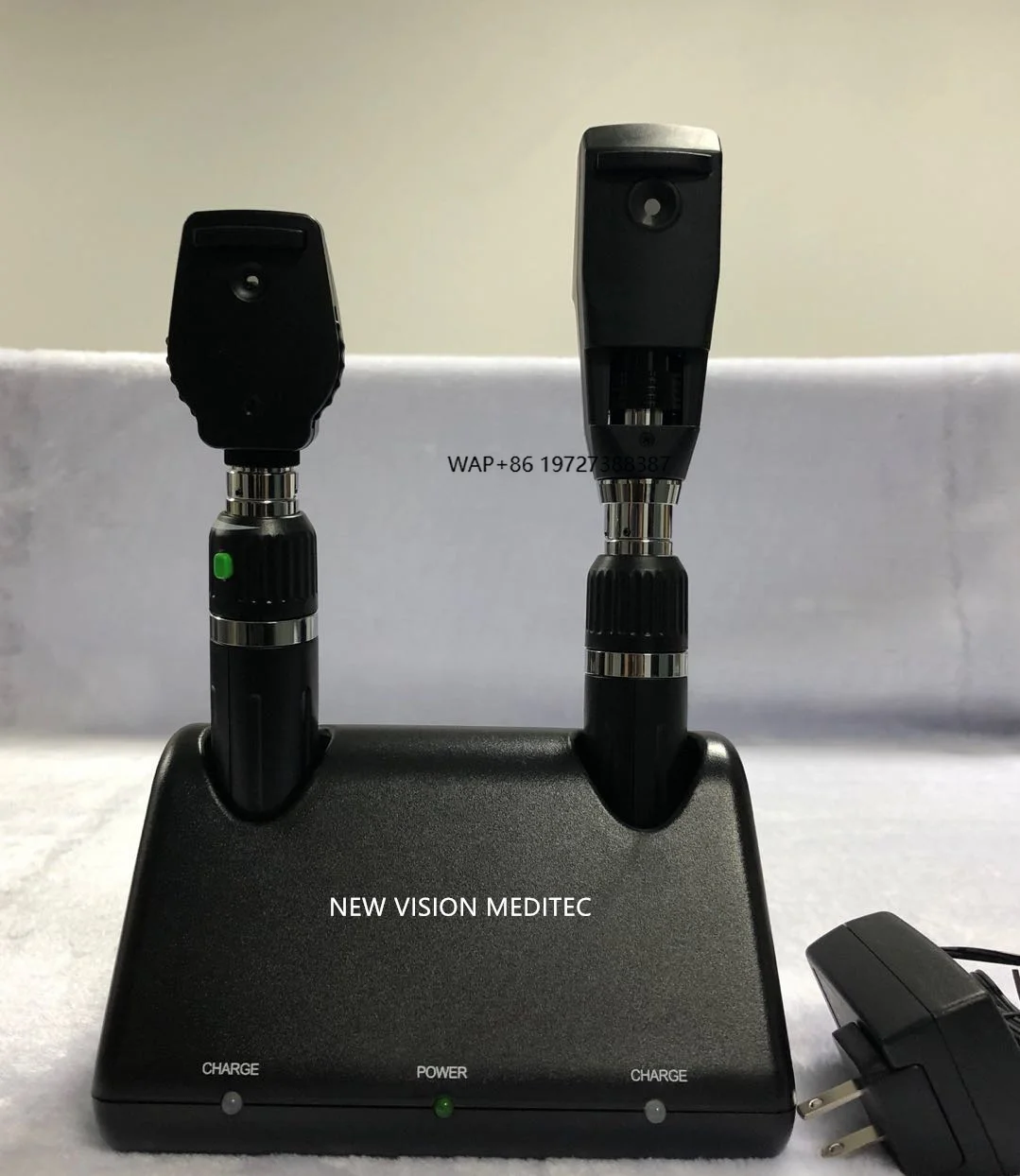 

Светодиодный прямой офтальмоскоп и ретиноскоп со светодиодной подсветкой