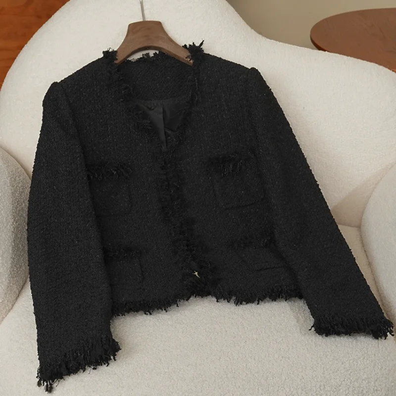 

Черное короткое пальто с v-образным вырезом и кисточками и пряжкой, женское модное простое универсальное французское осенне-зимнее твидовое женское пальто