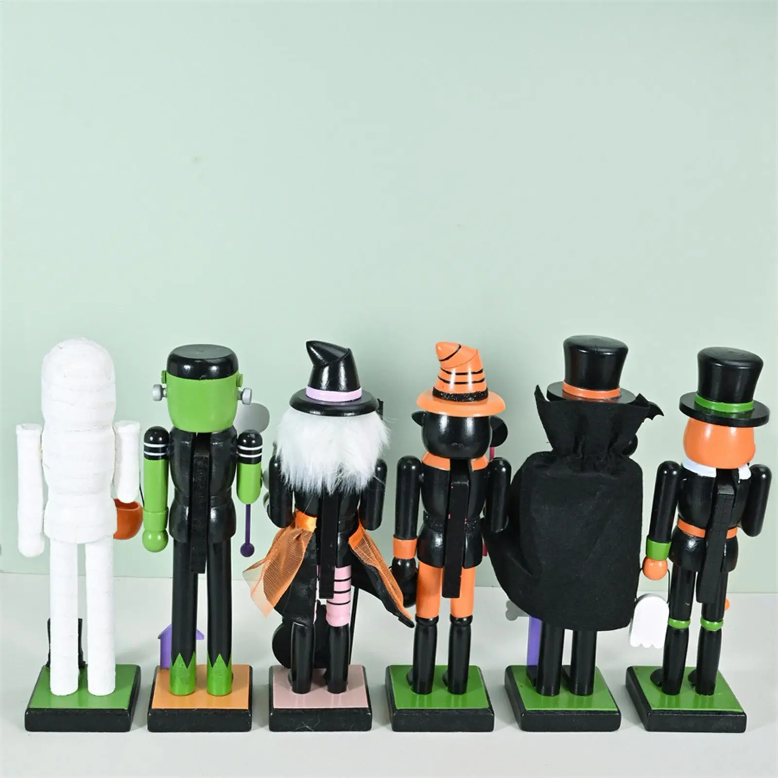 Thumbnail 3 - #20 Most Reviewed Decorative Nutcrackers