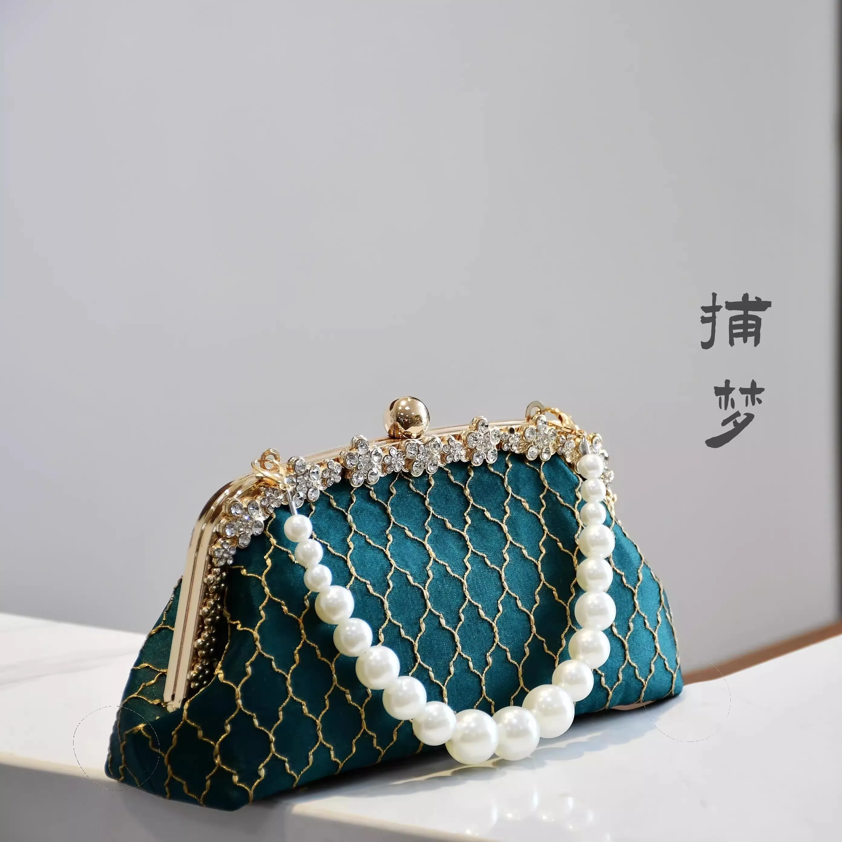 أزياء الأعلى مقبض أكياس حقيبة كلاسيكية حقائب حمل حقائب اليد النسائية المحافظ هامش