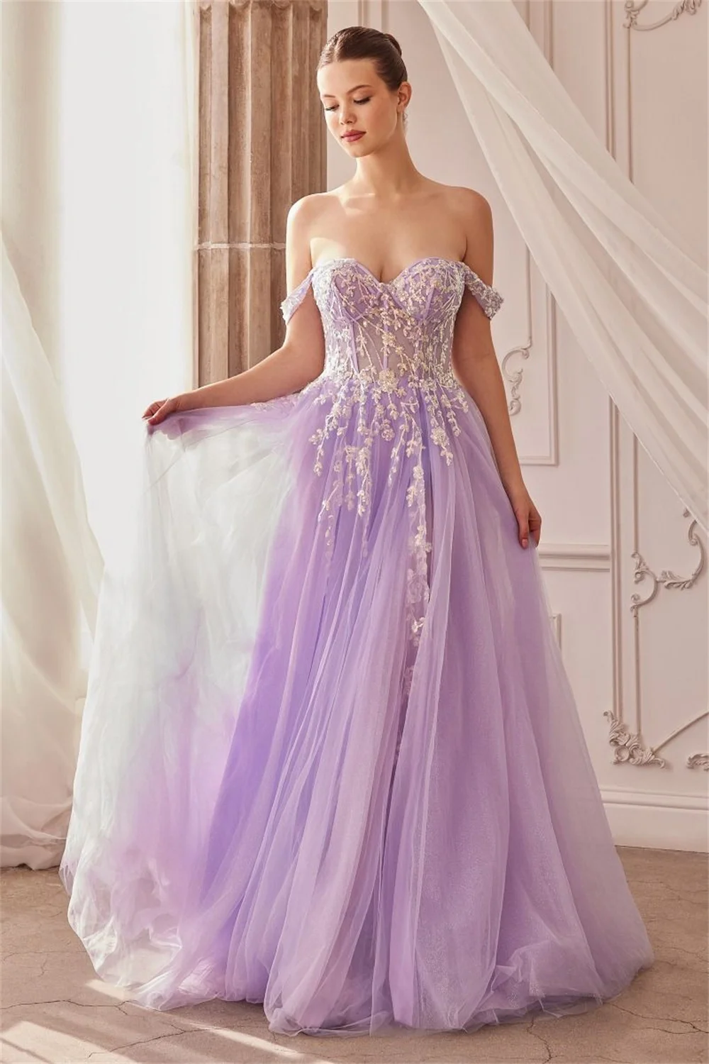 Elegant Off Shoulder Sweetheart Lace Appliques Prom Dresses With Split Sheer Corset Formal Evening Party A-line Long Ball Gowns