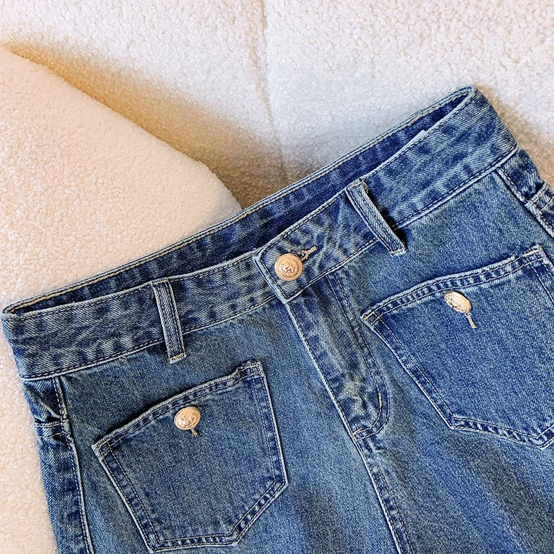 Pantaloncini di jeans retrò da donna estivi sottili 2025 nuovi pantaloni di jeans caldi a vita alta larghi a gamba larga da ragazza di moda High Street A-line