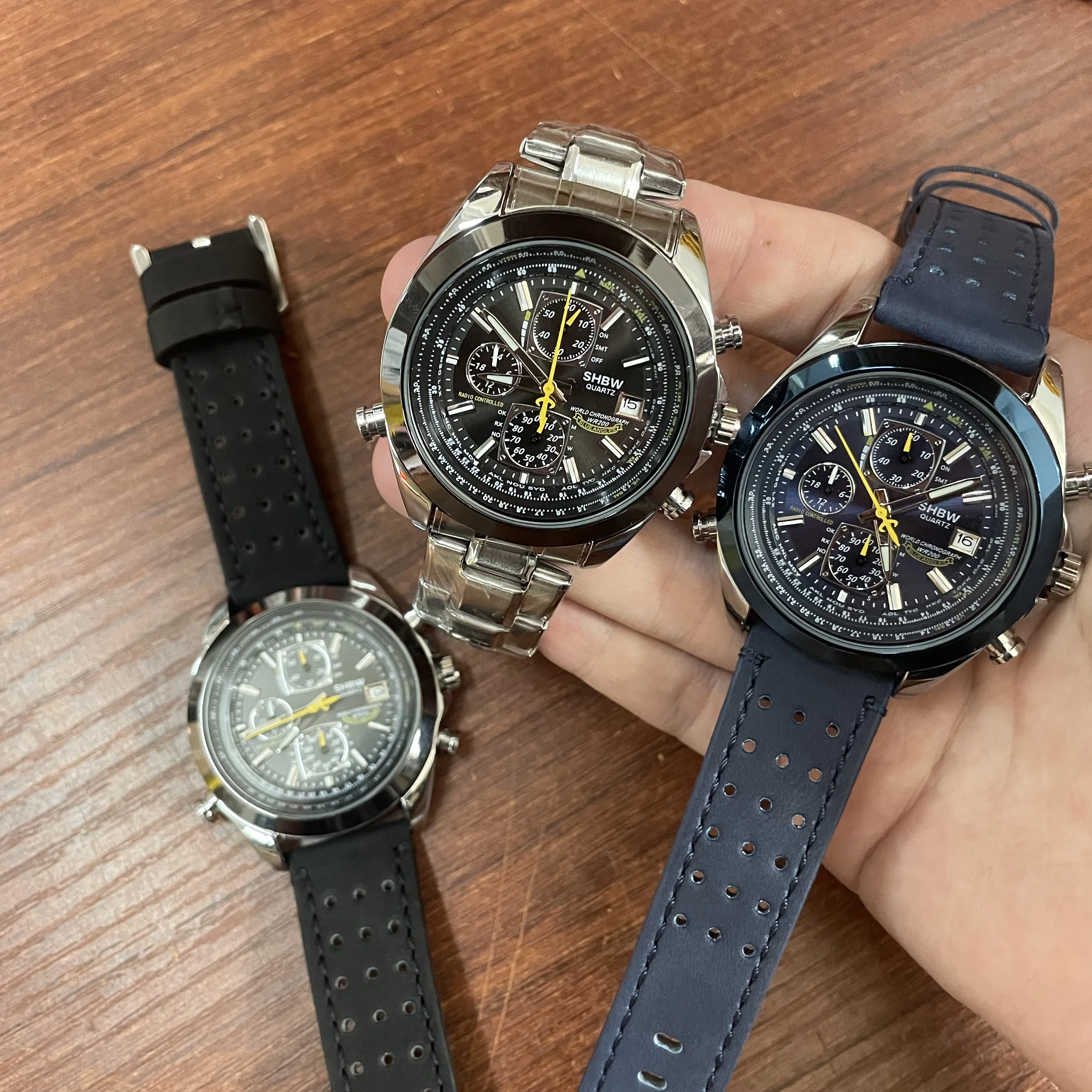 SHBW Orologio al quarzo da uomo Trend di lusso Calendario luminoso Orologio da polso automatico in acciaio crono multifunzione impermeabile