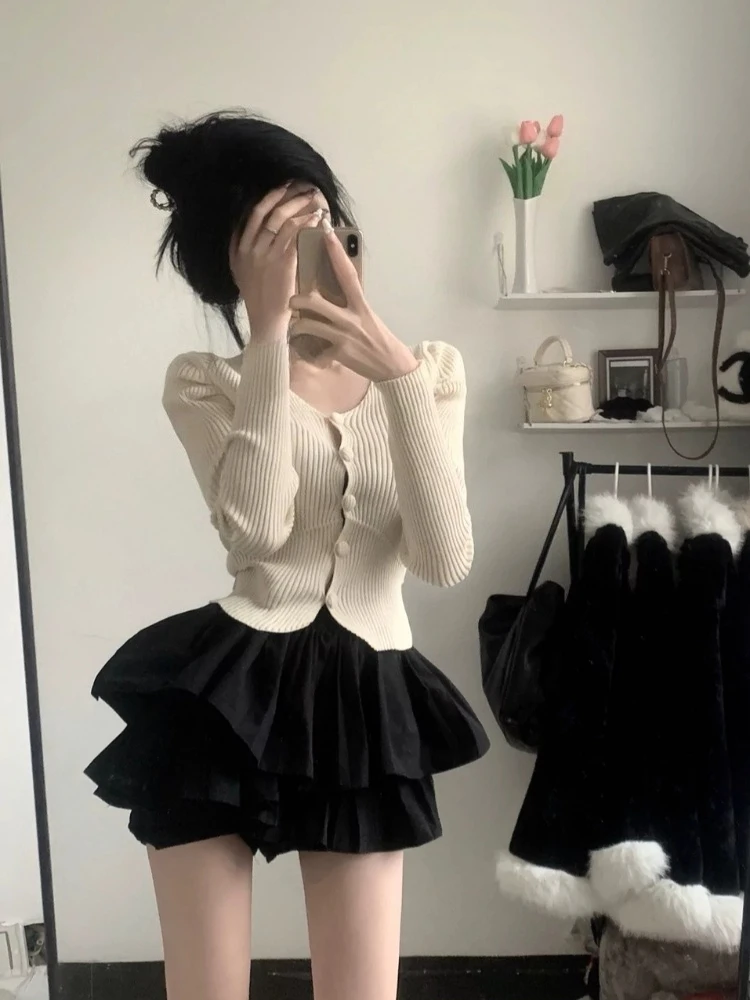 Set due pezzi vintage stile coreano cardigan in maglia con scollo a V + gonna a pieghe torta donna 2025 nuovi abiti moda retrò invernali